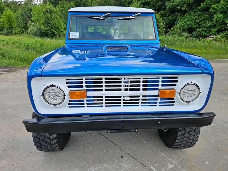 1974-ford-bronco-image-44