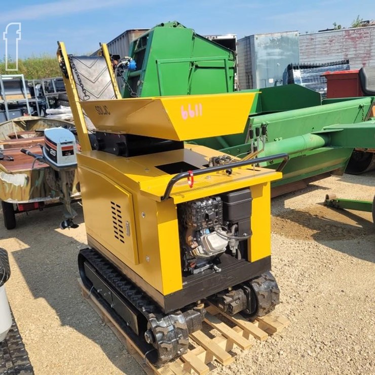 SDLJC WALK BEHIND HIGH-END MOBILE JAW CRUSHER