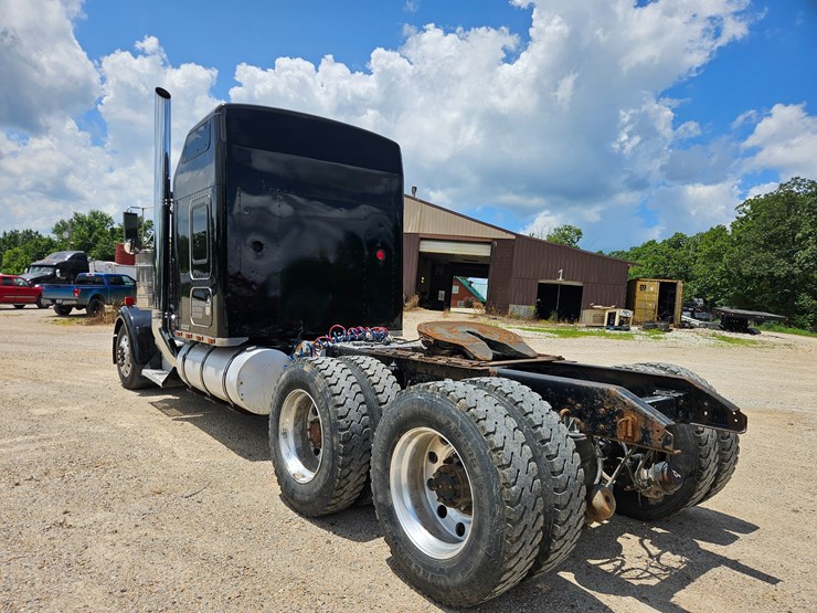 2000-kenworth-w900-image-14