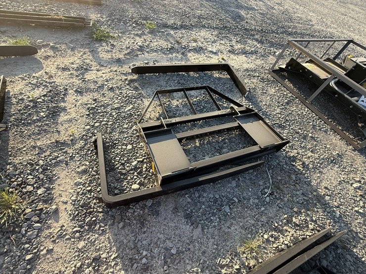 #2066-•-unused-mower-king-sa-58"-skid-steer-forks-inv#:-25099-image-3