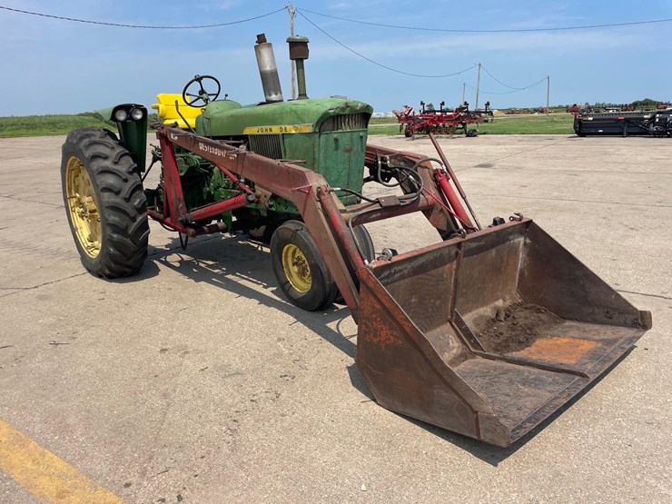 john-deere-3010-image-3