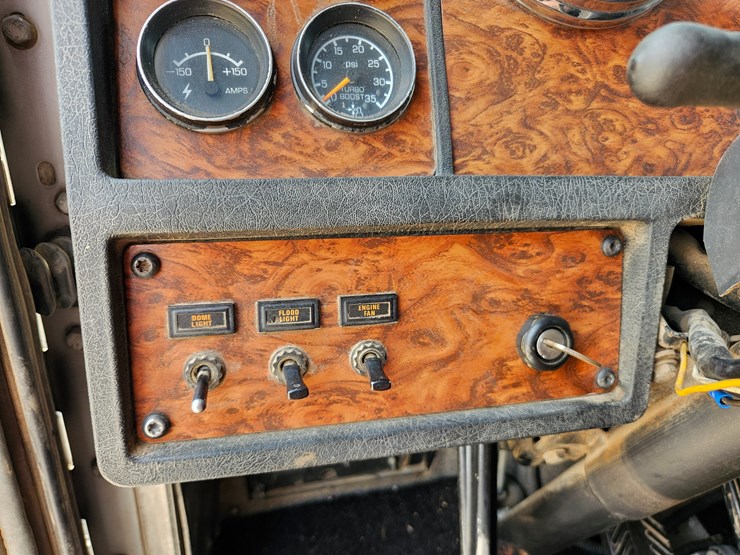 2000-kenworth-w900-image-71