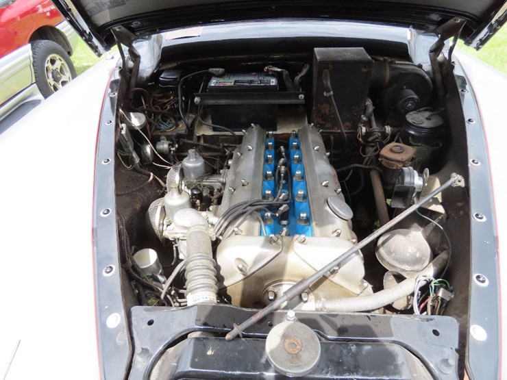 1960-jaguar-mark-ix-image-9