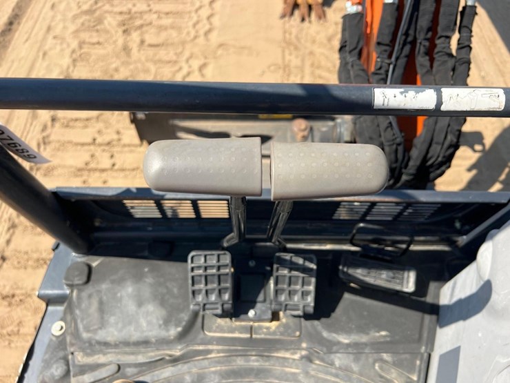 2021-hitachi-zaxis-35u-excavator-image-37