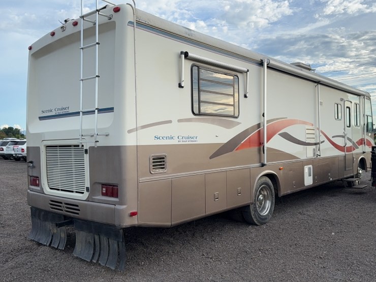 #3003-•-1996-freightliner-scenic-cruiser-38'-motor-home-image-13