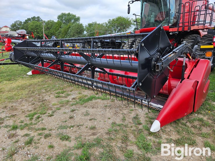 2012-case-ih-3020-image-1