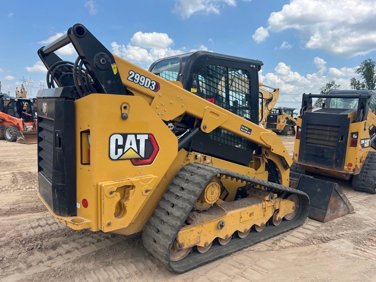 2023-caterpillar-299d3-image-4
