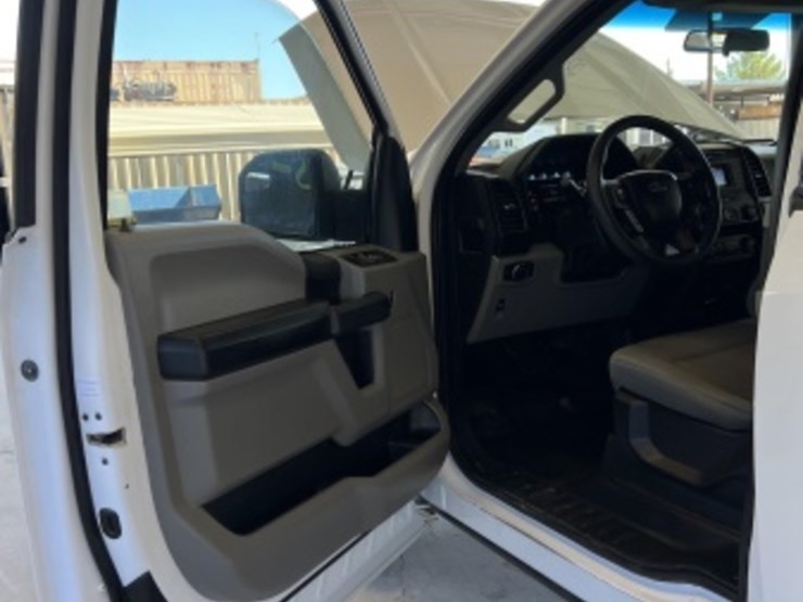 2018-ford-f150-image-24