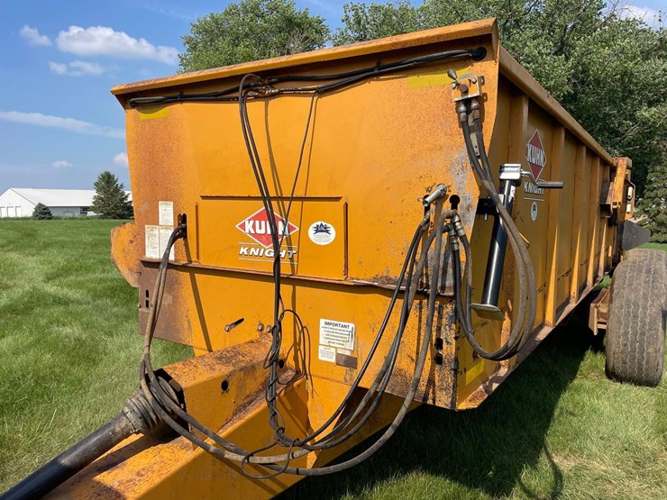 kuhn-knight-1159-image-28