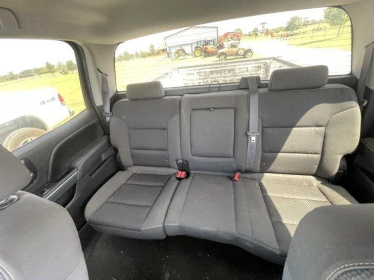 2015-chevrolet-silverado-1500-lt-image-28