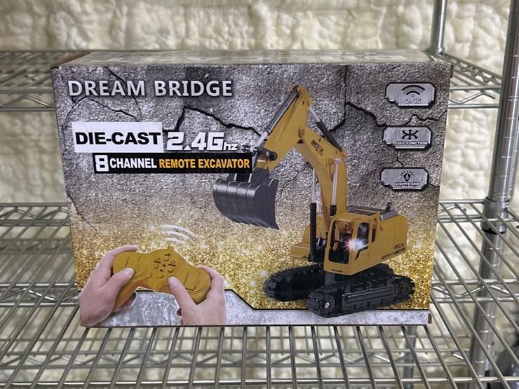 #196-•-remote-controlled-excavator-toy-image-2