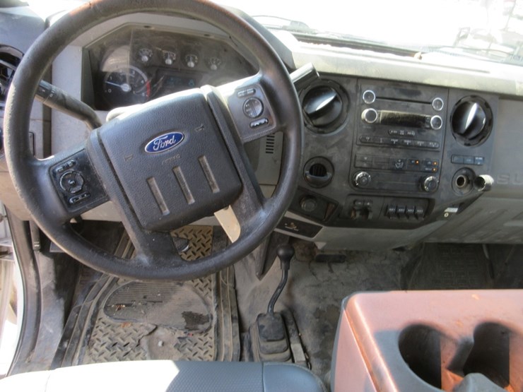2015-ford-f550-xl-sd-image-9