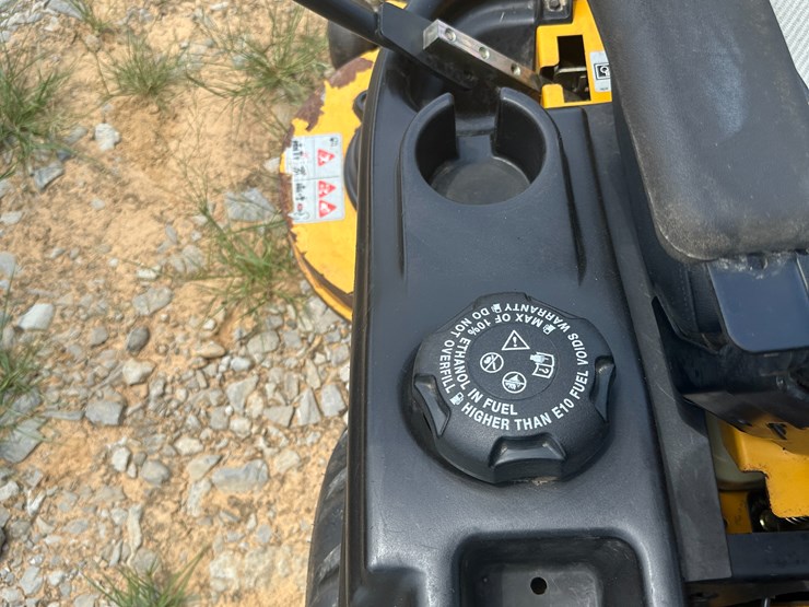 #15-•-hustler-raptor-sd-zero-turn-mower-17020368-inv#:-25450-image-33