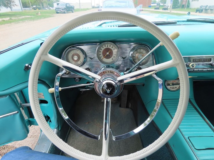 1959-ford-thunderbird-convertible-image-18