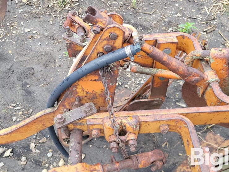 massey-ferguson-3-image-11