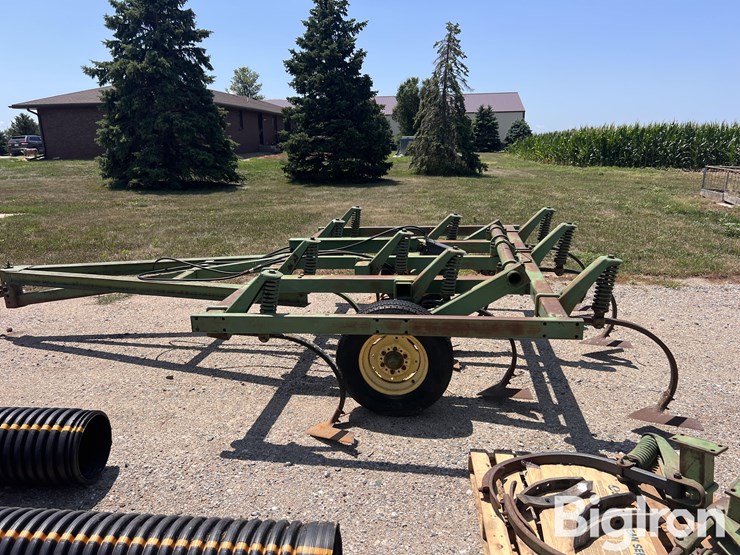 john-deere-1600-image-8