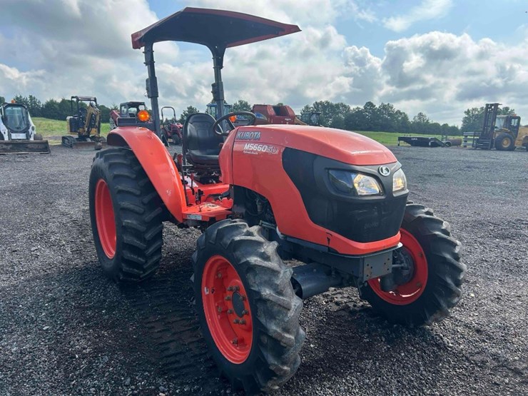 2015-kubota-m5660su-image-6