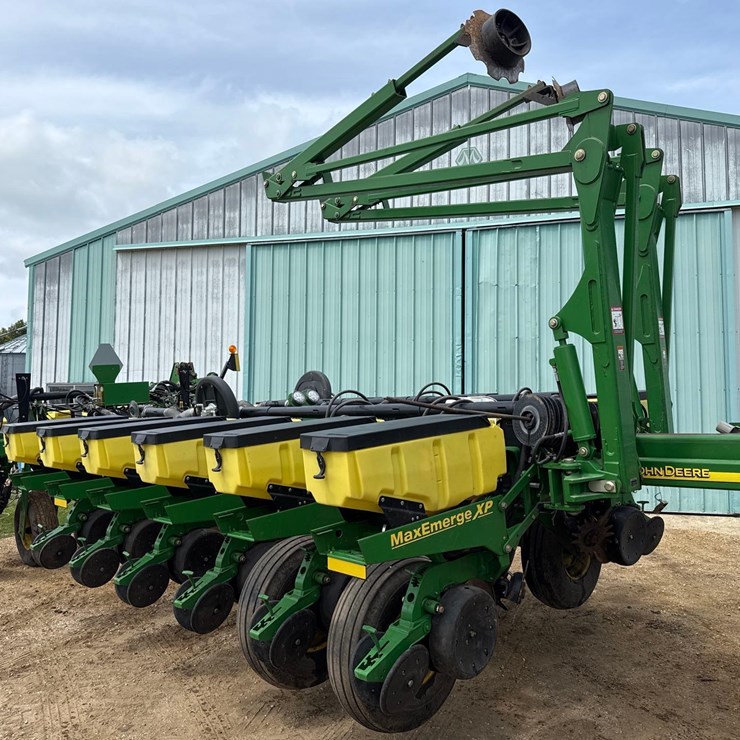 JOHN DEERE 1770NT