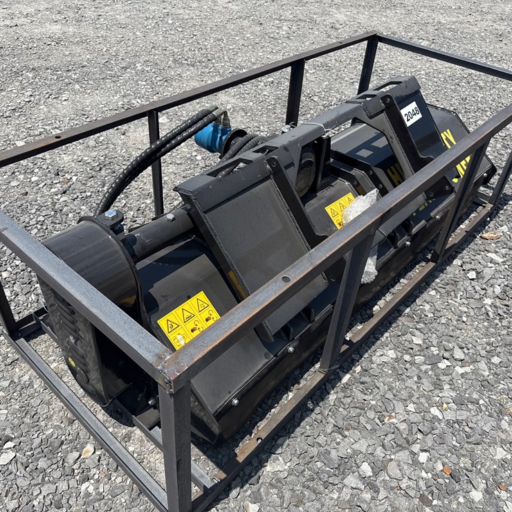 #2048 • Unused Mower King SSEFGC175 77" Skid Steer Flail Mower SSEFGC17525052801DInv#: 25085