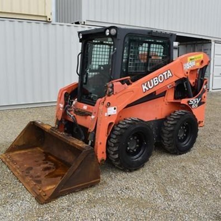 2017 KUBOTA SSV65