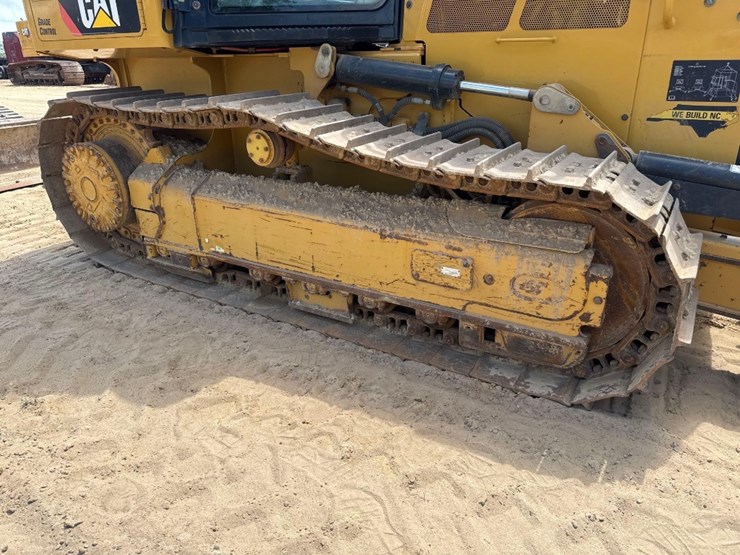 2019-caterpillar-d3k2-xl-image-13