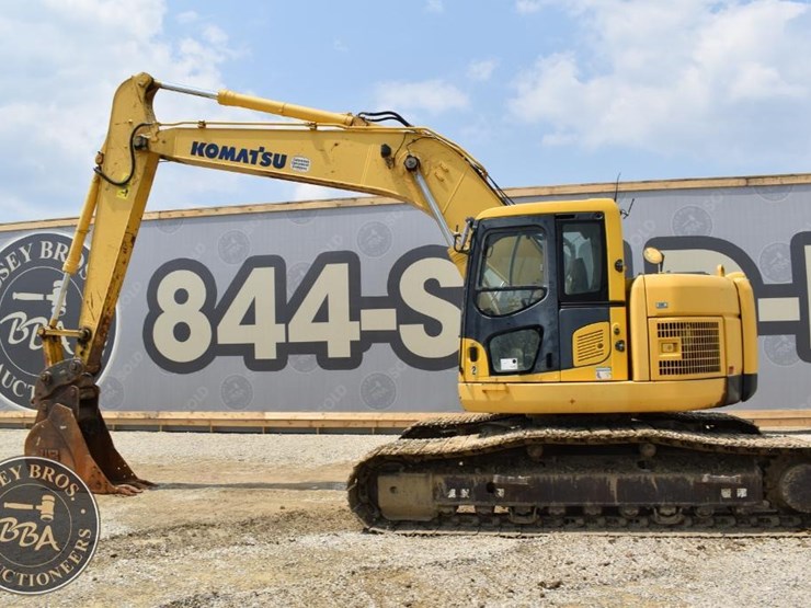 2012-komatsu-pc228us-lc-8-image-11
