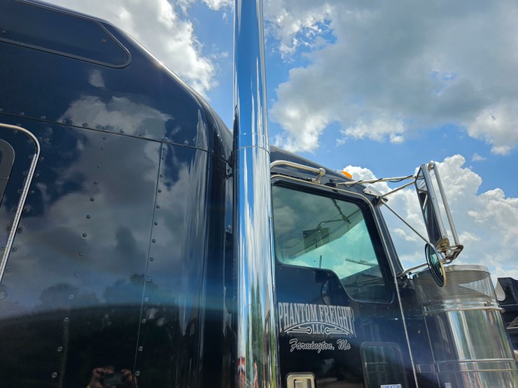 2000-kenworth-w900-image-99