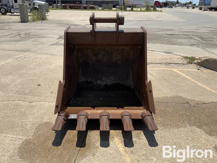 esco-hdp-48"-komatsu-excavator-bucket-image-2