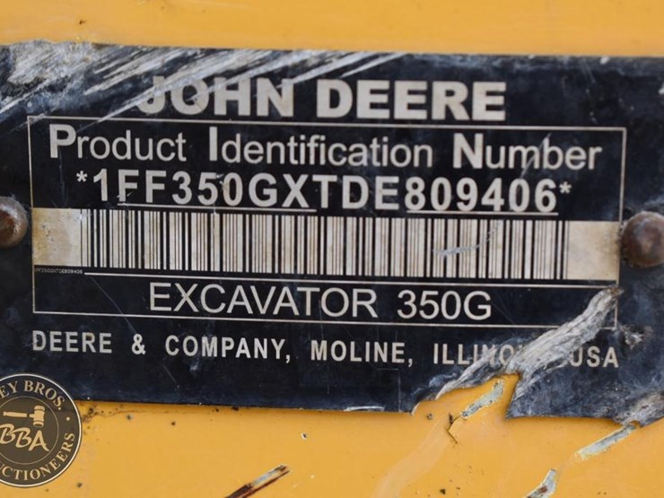 2013-deere-350g-lc-image-26