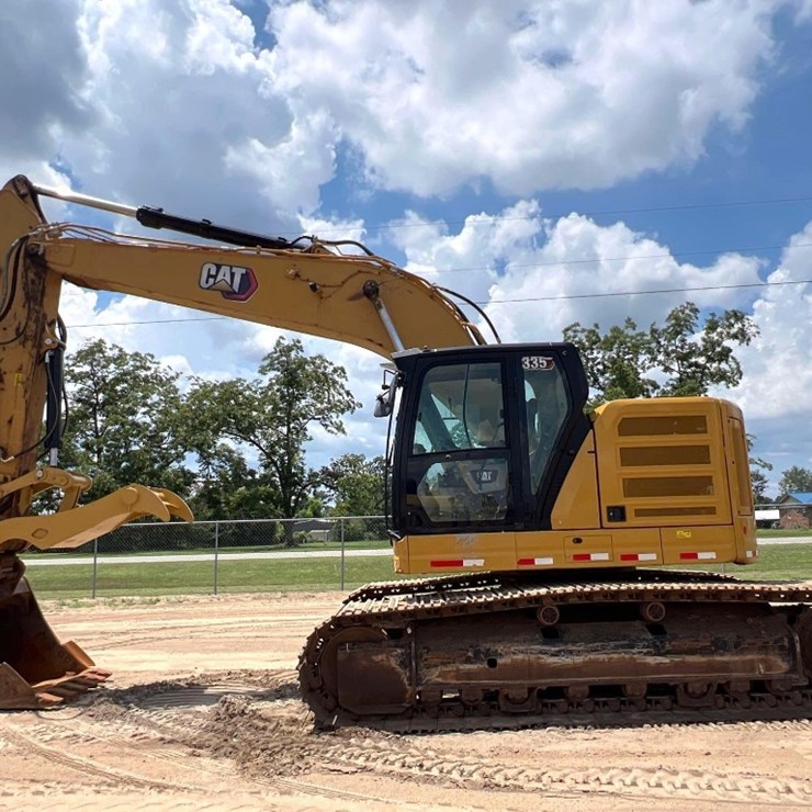 2022 CATERPILLAR 335