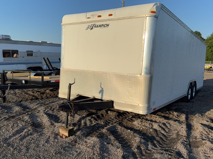 #3066-•-homesteader-8'-x-24'-bumper-pull-enclosed-trailer-image-1