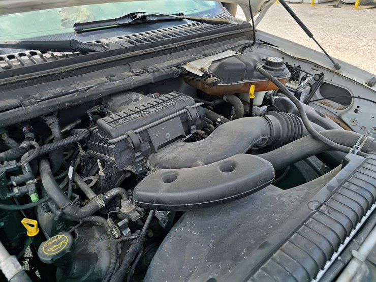 2005-ford-f350-image-41