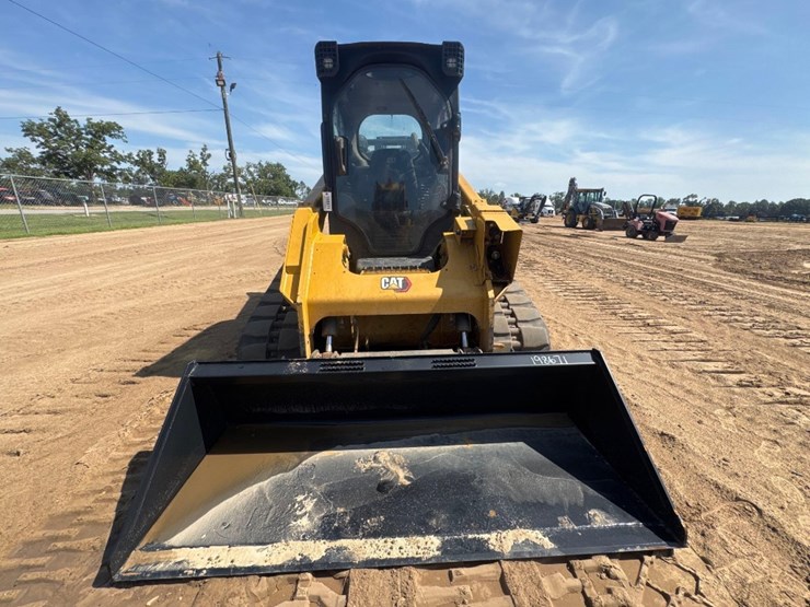 2020-caterpillar-299d3-xe-image-3