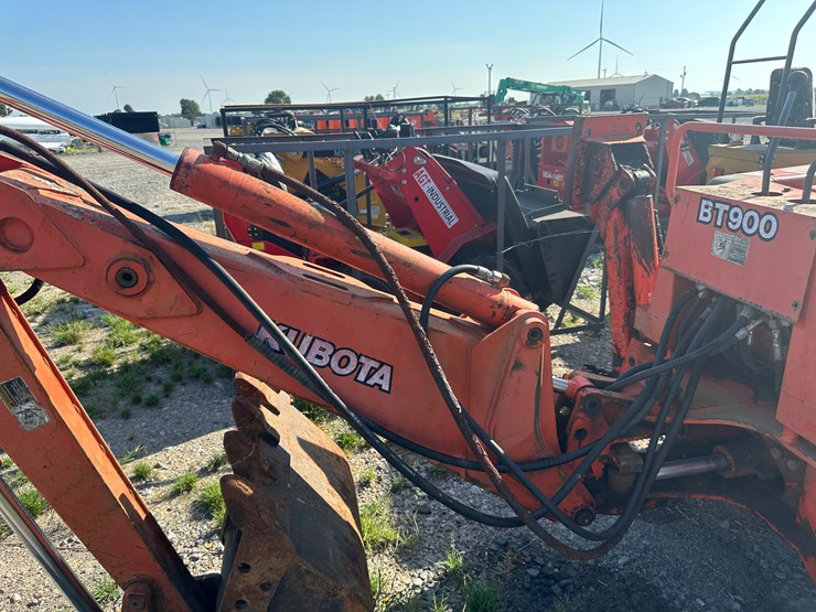 kubota-l35-image-17