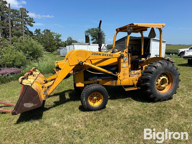 1985-john-deere-401d-image-1