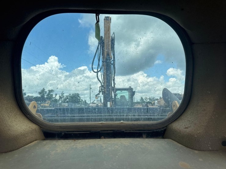 2014-caterpillar-279d-image-34