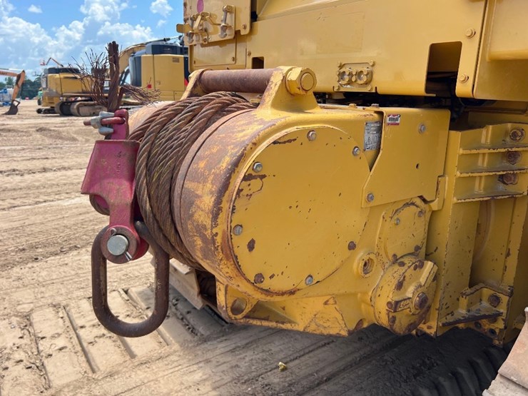 2015-caterpillar-d6t-lgp-image-22