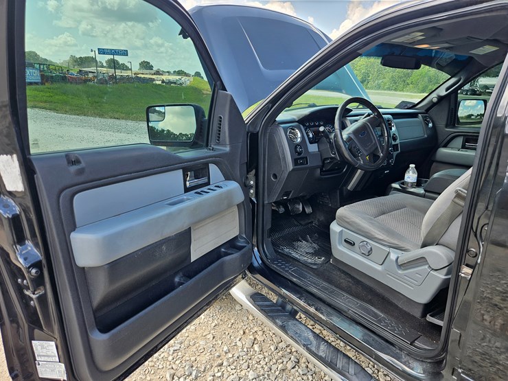 2013-ford-f150-image-33