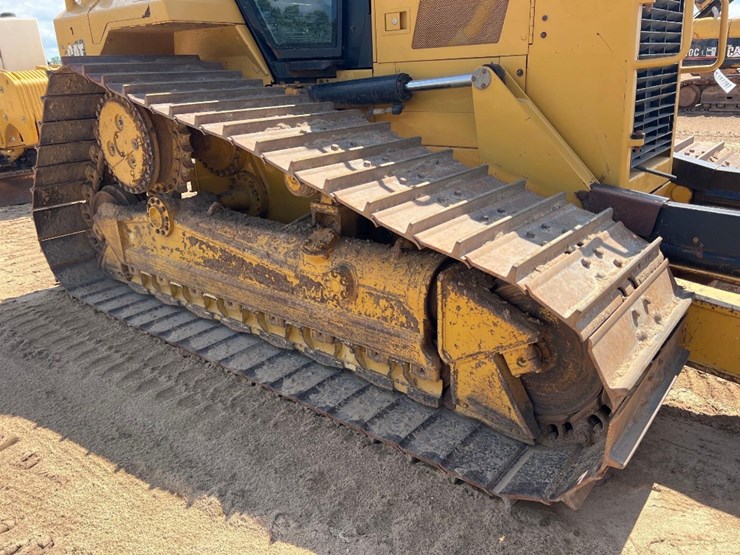 2019-caterpillar-d6n-lgp-image-14