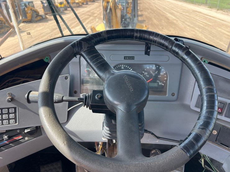 2001-volvo-a35d-image-40