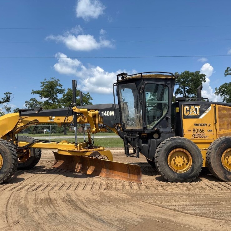CATERPILLAR 140M VHP