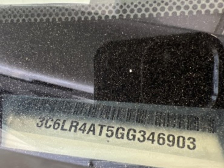 2016-ram-2500-p/u-image-14