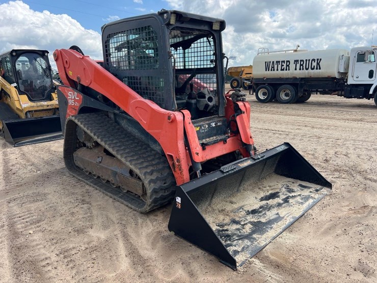 2018-kubota-svl95-2s-image-6