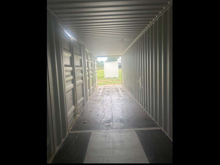 #102-•-one-trip-40ft-shipping-container-image-11