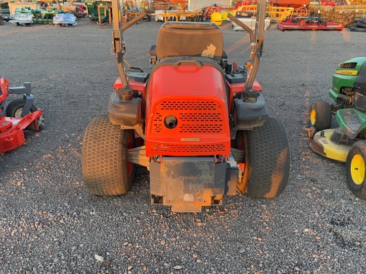 kubota-zd326-image-9
