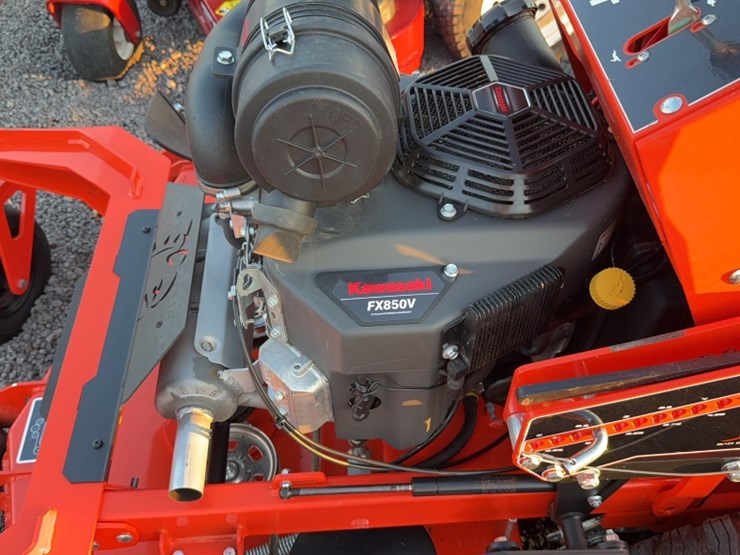 #3085-•-bad-boy-revolt-stand-on-zero-turn-mower-image-12