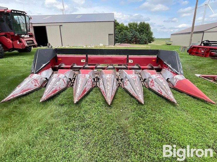 case-ih-1063-image-2