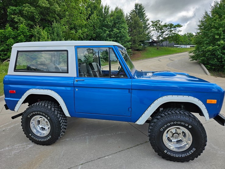 1974-ford-bronco-image-34
