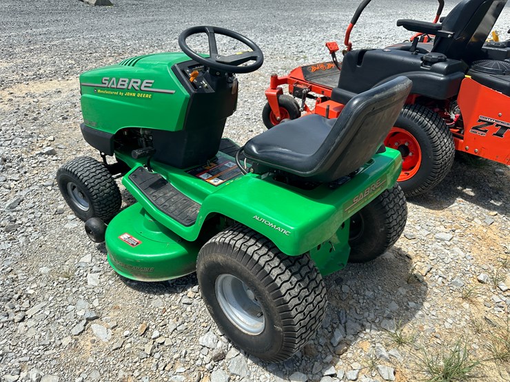 #17-•-sabre-ride-on-lawn-mower-gx1438b120097-inv#:-25893-image-4