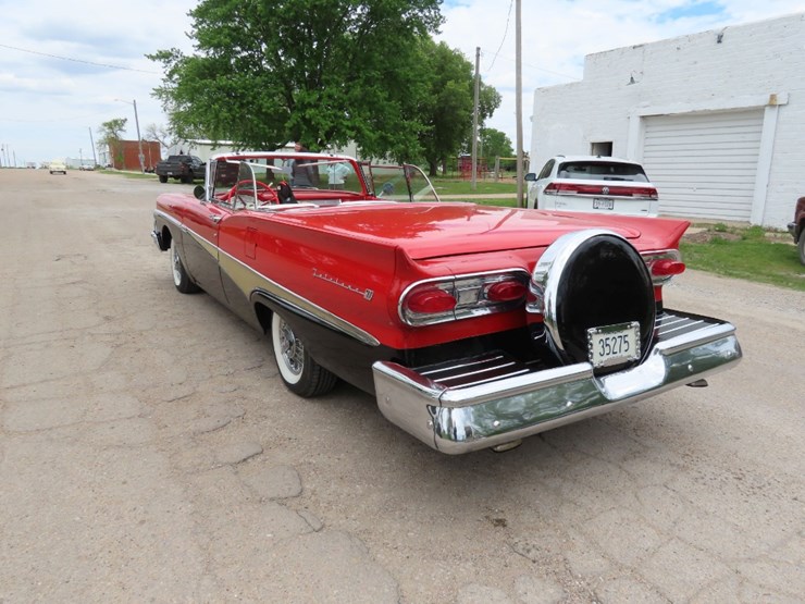 1958-ford-fairlane-500-skyliner-retractable-hardtop-image-33